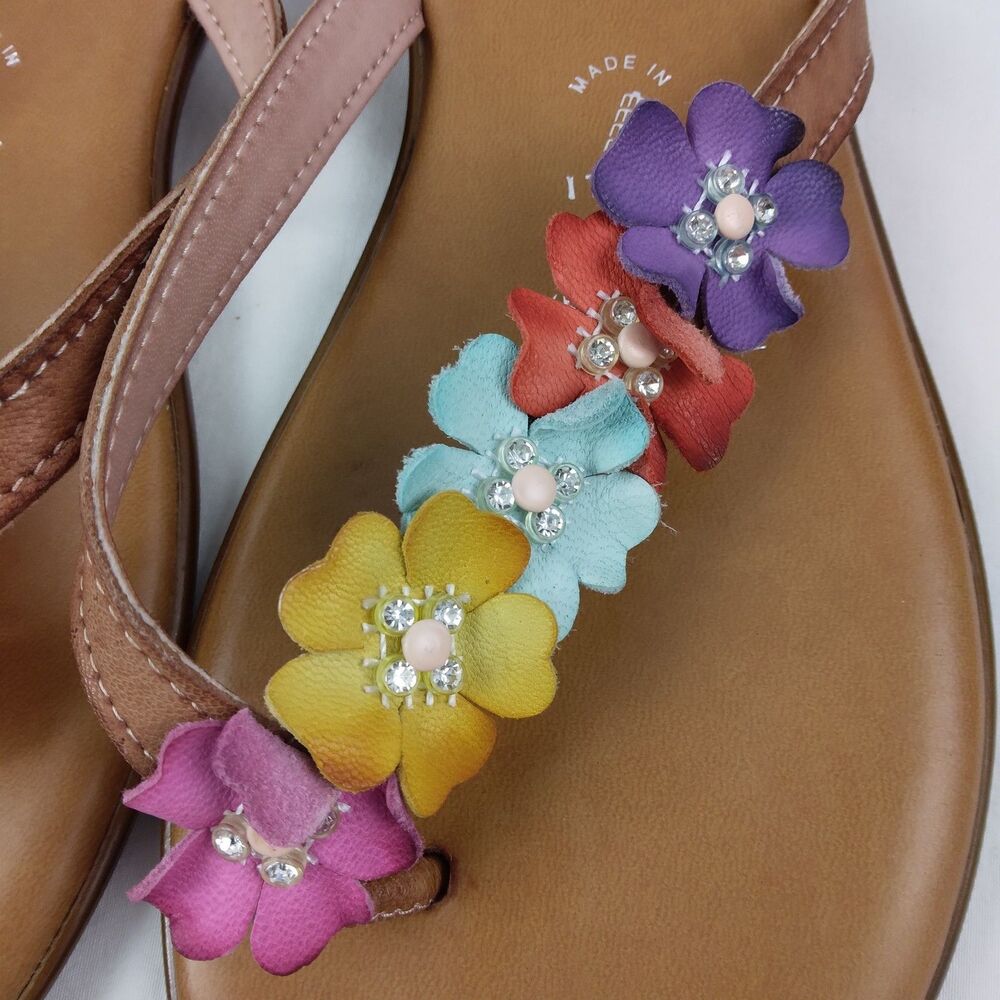 Italiana Italian Shoemakers Sheila Floral Rhinestone Thong Sandals Women's 8.5M - Picture 5 of 9